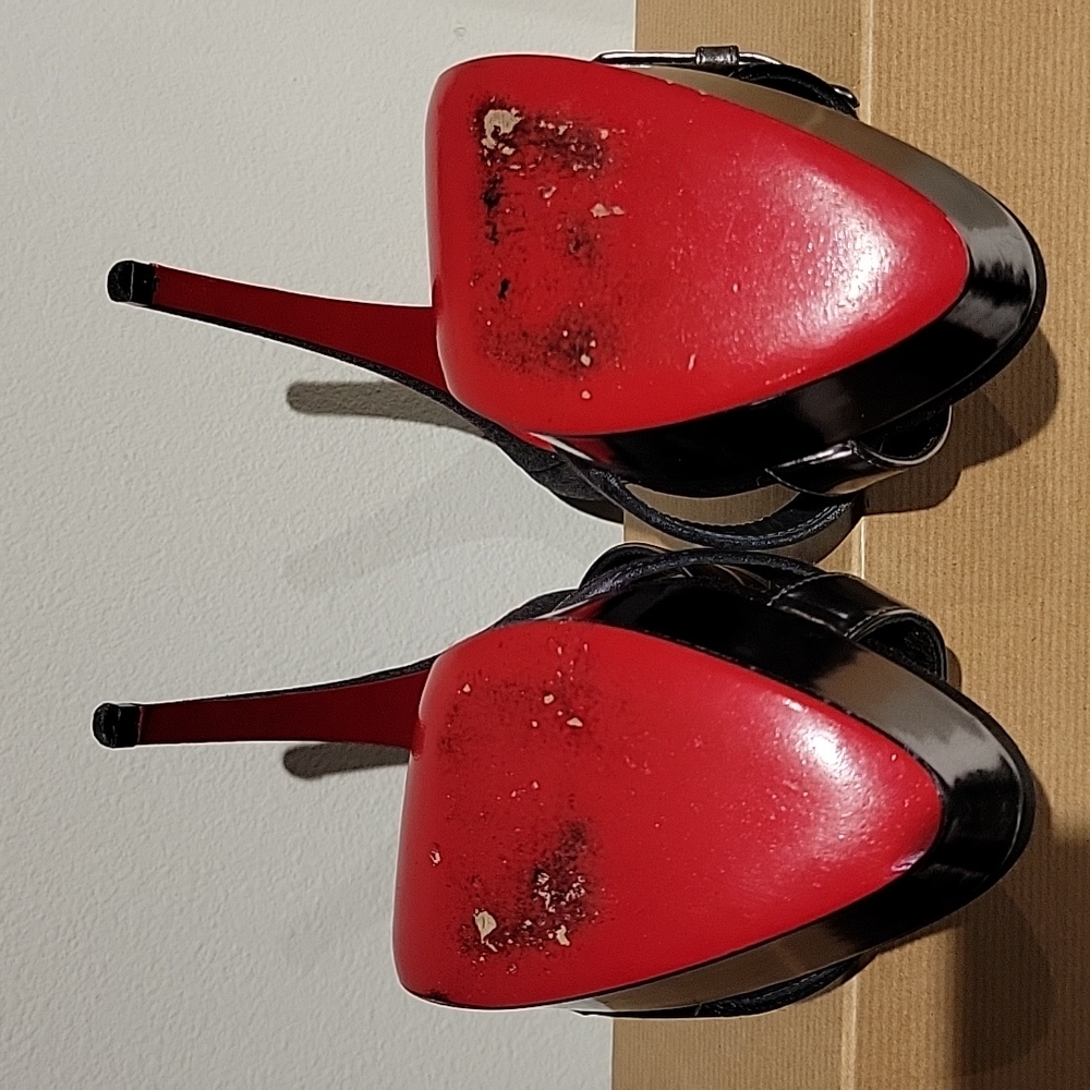 CHRISTIAN LOUBOUTIN HEELS - Picture 5 of 14